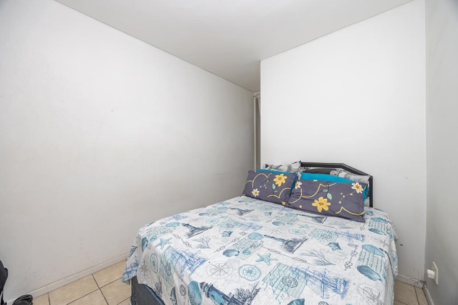 2 Bedroom Property for Sale in Townsend Estate Western Cape